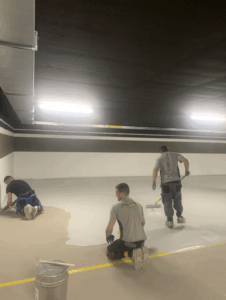 Bodenbeschichtung gespachtelt – die extrem widerstandsfähige Lösung für höchste Belastung