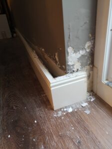 Undichte Wände und aufsteigende Feuchtigkeit