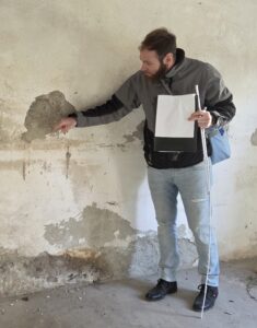 Kapillarwirkung MauerwerkAufsteigende Feuchtigkeit, dahinter steckt Kapillarer Feuchtetransport im Mauerwerk.