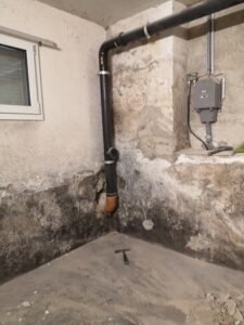 Mauerentfeuchtung Trocknungszeit variiert und kann von wenigen Wochen bis zu mehreren Monaten oder Jahren dauern