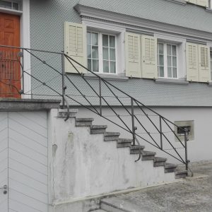 Treppe ohne Vertikalabdichtung